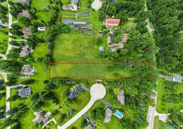 Homes for sale in Crystal Lake, IL | 1417426012 Bridlewood Ln, Crystal Lake, IL 60012 | MLS# 12657733