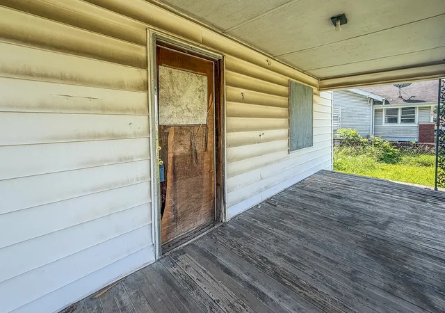 4th image of 3 N State St, Danville, IL 61832 | MLS# 12657776