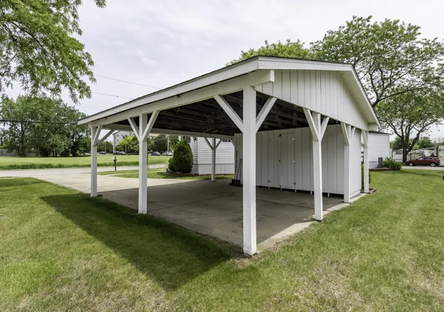 5th image of 696 Birch Ave, Park City, IL 60085 | MLS# 12657820