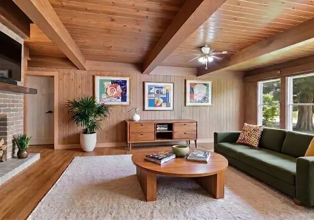 Photo 4 of Single family home for sale at 210 S Ben St, Plano, IL 60545 | MLS# 12658115 | Listing updated on 2026-10-09