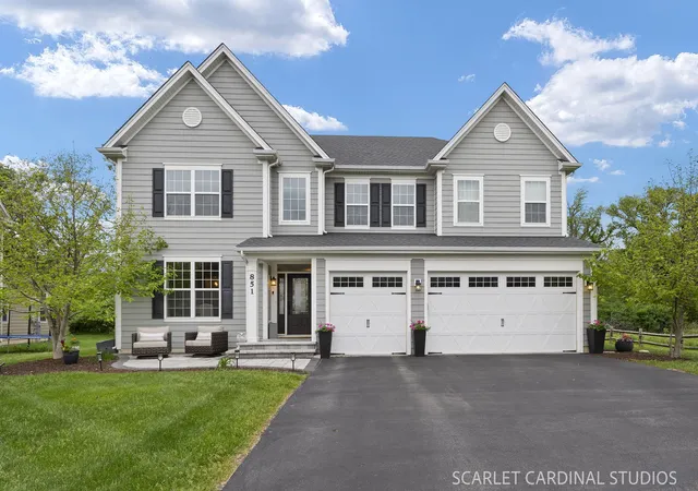 Photo 1 of Sale Pending at 851 Heatherfield Cir, Naperville, IL 60565 | MLS# 12658145 | Listing updated on 2026-09-17