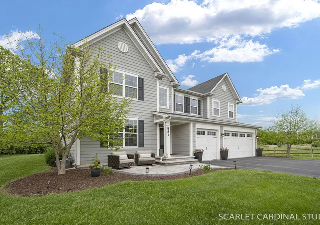 Photo 3 of Sale Pending at 851 Heatherfield Cir, Naperville, IL 60565 | MLS# 12658145 | Listing updated on 2026-09-17