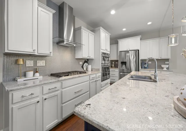 Photo 4 of Sale Pending at 851 Heatherfield Cir, Naperville, IL 60565 | MLS# 12658145 | Listing updated on 2026-09-17