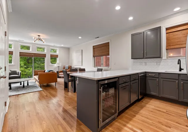 Homes for sale in Chicago, IL | 1929 N Sawyer Ave #2, Chicago, IL 60647 | MLS# 12658230