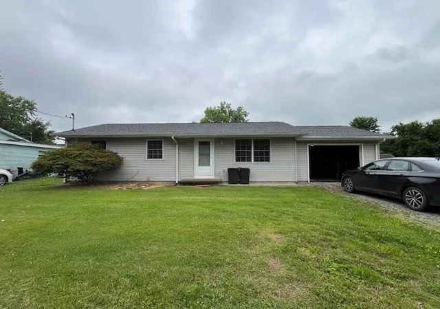 3rd image of 717 N 21St St, Herrin, IL 62948 | MLS# 12658322