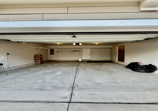2nd image of 38 Neri Dr, Schaumburg, IL 60194 | MLS# 12658328