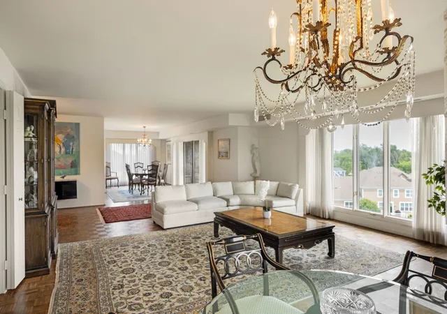 Homes for sale in Northbrook, IL | 1671 Mission Hills Rd #502, Northbrook, IL 60062 | MLS# 12658454