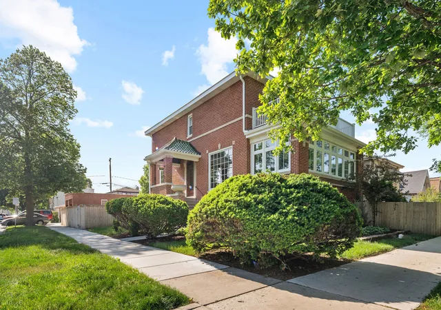 2nd image of 5100 N Long Ave, Chicago, IL 60630 | MLS# 12658470