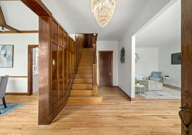 3rd image of 5100 N Long Ave, Chicago, IL 60630 | MLS# 12658470