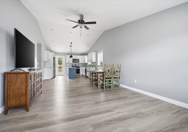 Homes for sale in Bloomington, IL | 38 Winding Wy, Bloomington, IL 61705 | MLS# 12658616