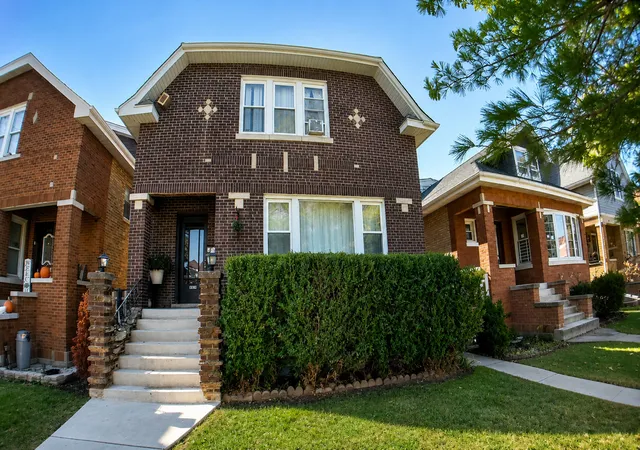 1st image of 5433 W Melrose St, Chicago, IL 60641 | MLS# 12658755
