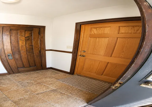 5th image of 5433 W Melrose St, Chicago, IL 60641 | MLS# 12658755