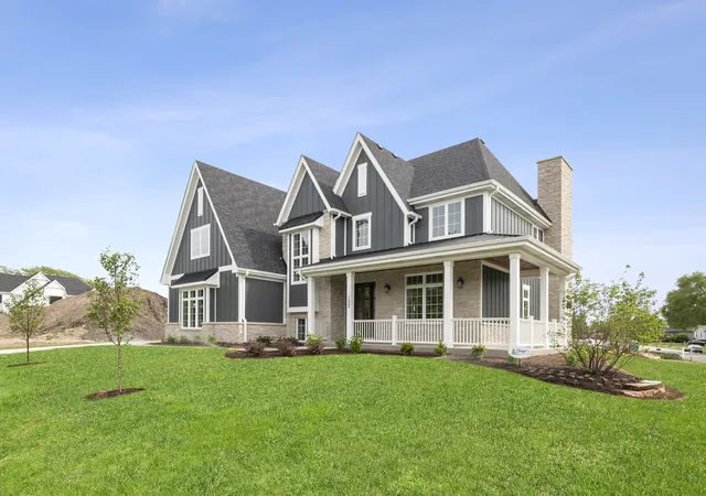 Photo 2 of Single family home for sale at 120 E Sauk Trl, Frankfort, IL 60423 | MLS# 12658824 | Listing updated on 2026-07-09
