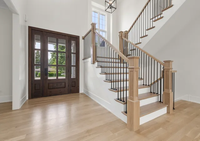 Photo 4 of Single family home for sale at 120 E Sauk Trl, Frankfort, IL 60423 | MLS# 12658824 | Listing updated on 2026-07-09