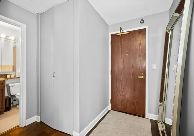 4th image of 440 N Wabash Ave #3810, Chicago, IL 60611 | MLS# 12658862