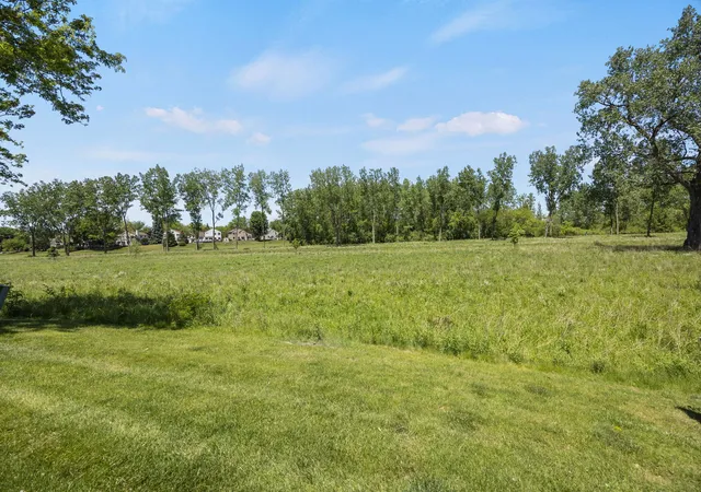 Homes for sale in Lake In The Hills, IL | 149 Polaris Dr #149, Lake In The Hills, IL 60156 | MLS# 12658885