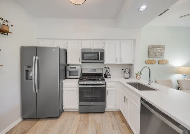 Homes for sale in Lake In The Hills, IL | 149 Polaris Dr #149, Lake In The Hills, IL 60156 | MLS# 12658885