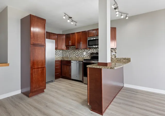 5th image of 655 W Irving Park Rd #2708, Chicago, IL 60613 | MLS# 12659018