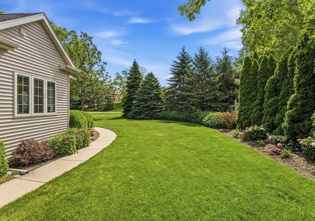 61st image of 4706 Chestnut Grove Dr, Champaign, IL 61822 | MLS# 12659103