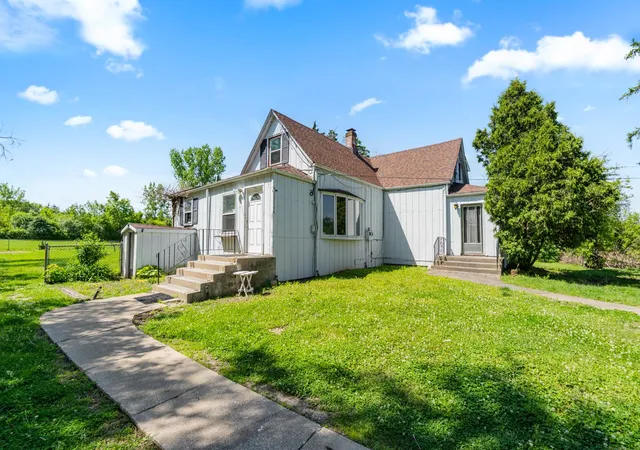 Homes for sale in Lemont, IL | 12799 Archer Ave, Lemont, IL 60439 | MLS# 12659290