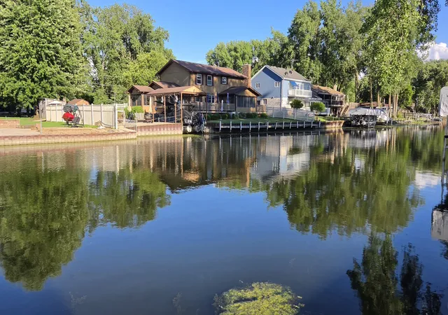 4th image of 609 Monterrey Ter, Mc Henry, IL 60050 | MLS# 12659318