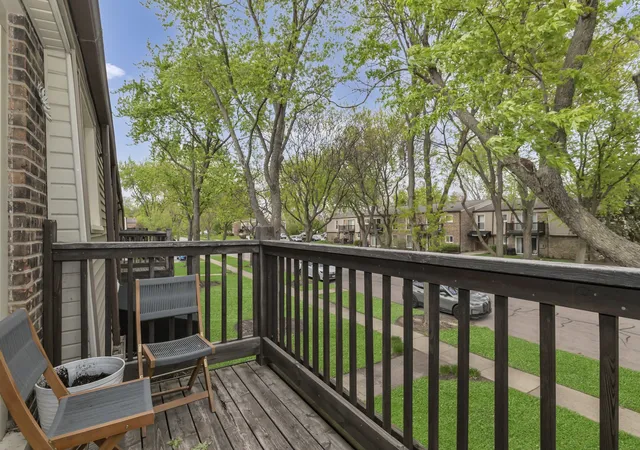 Homes for sale in Palatine, IL | 268 N Carter St #201, Palatine, IL 60067 | MLS# 12659328