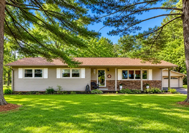 1st image of 956 Country Club Rd, Metropolis, IL 62960 | MLS# 12659353