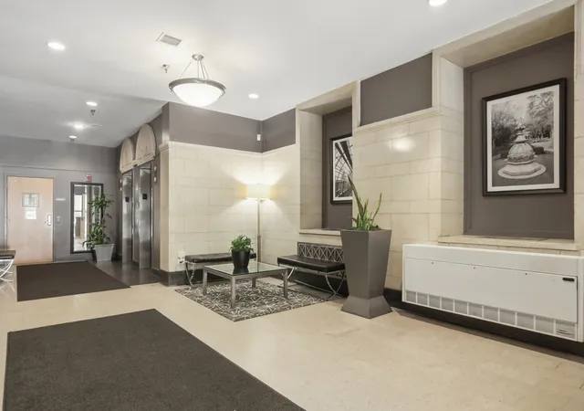 Homes for sale in Chicago, IL | 221 E Cullerton St, Chicago, IL 60616