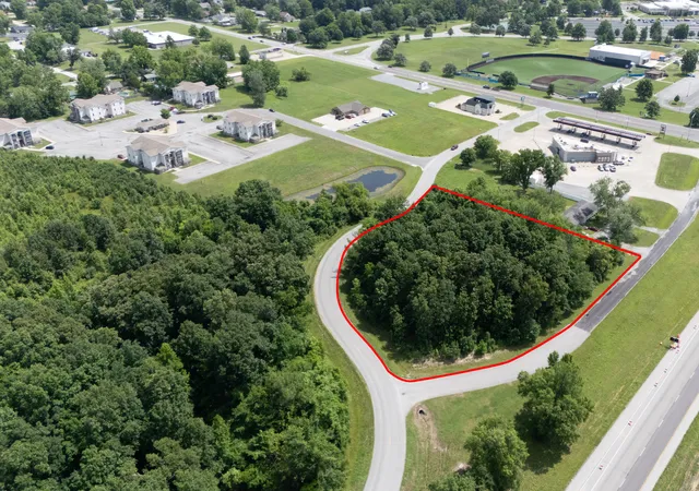 1st image of 1100 Pin Oak Dr, Carterville, IL 62918 | MLS# 12659692