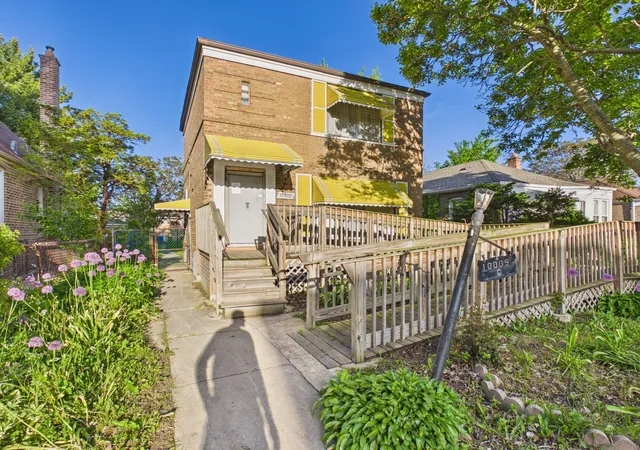 2nd image of 10009 S Emerald Ave, Chicago, IL 60628 | MLS# 12659709