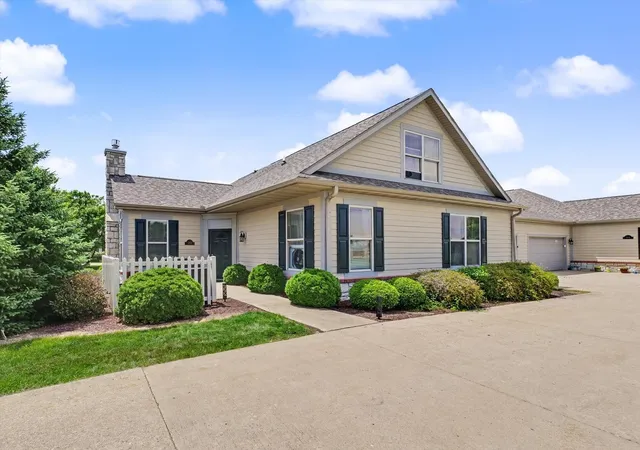 Homes for sale in Champaign, IL | 2769 J T Coffman Dr, Champaign, IL 61822 | MLS# 12659724
