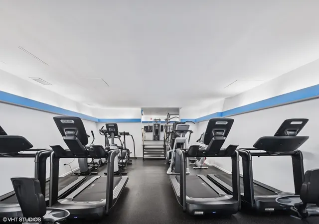 15th image of 2800 N Lake Shore Dr #2808, Chicago, IL 60657 | MLS# 12659740