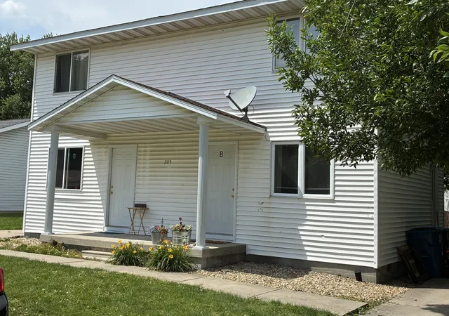 4th image of 205 E Logan St, Atlanta, IL 61723 | MLS# 12659825