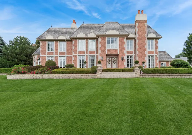 Homes for sale in Oak Brook, IL | 1901 Midwest Club Pkwy, Oak Brook, IL 60523 | MLS# 12659871