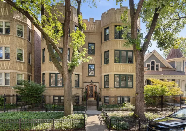 Photo 1 of Condo for sale at 5055 N Winchester Ave #3, Chicago, IL 60640 | MLS# 12659919 | Listing updated on 2026-10-22