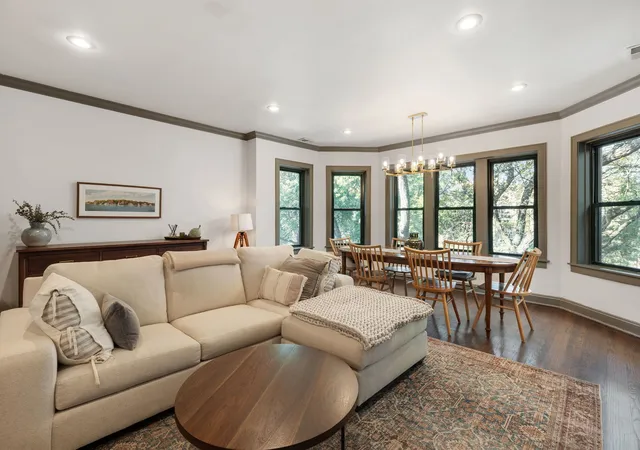 Photo 3 of Condo for sale at 5055 N Winchester Ave #3, Chicago, IL 60640 | MLS# 12659919 | Listing updated on 2026-10-22