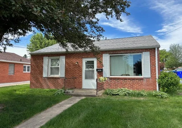 1st image of 628 E Division St, Kewanee, IL 61443 | MLS# 12659938