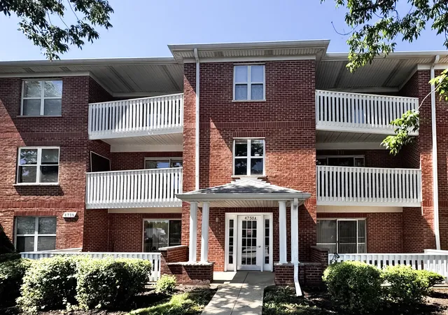 Homes for sale in Chicago, IL | 4750 N Elston Ave #201D, Chicago, IL 60630 | MLS# 12659969