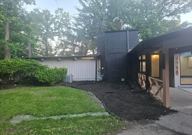 2nd image of 2556 Country Club Dr, Olympia Fields, IL 60461 | MLS# 12660008