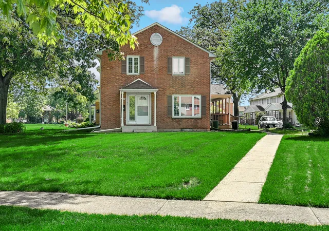 3rd image of 145 Elm St, Park Forest, IL 60466 | MLS# 12660061