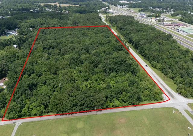 4th image of 1501 Main St, Carterville, IL 62918 | MLS# 12660279