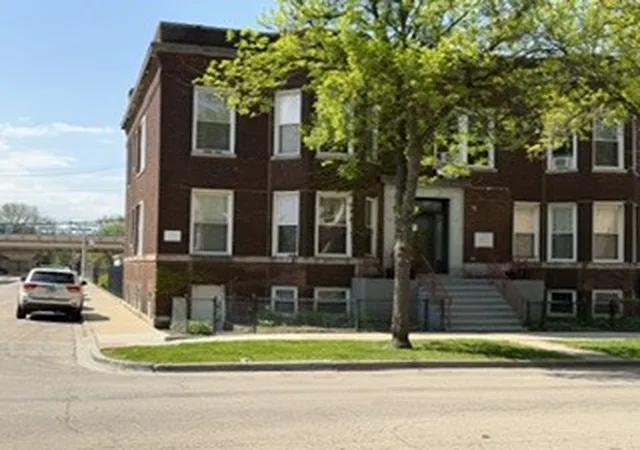 Photo 1 of Multi family home for sale at 2833 W Walnut St, Chicago, IL 60612 | MLS# 12660371 | Listing updated on 2026-08-29