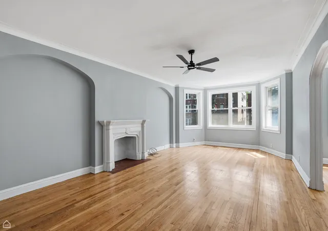 3rd image of 7732 S Phillips Ave, Chicago, IL 60649 | MLS# 12660519