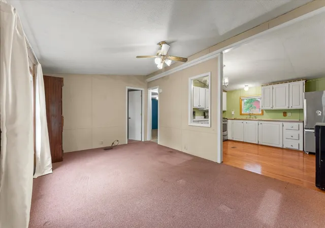 Photo 3 of Single family home for sale at 462 County Rd 2600 N, Mahomet, IL 61853 | MLS# 12660535 | Listing updated on 2026-09-30