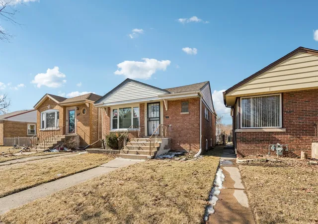 3rd image of 14230 S Normal Ave, Riverdale, IL 60827 | MLS# 12660663