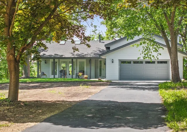 2nd image of 11602 Bend River Rd, Roscoe, IL 61073 | MLS# 12660729