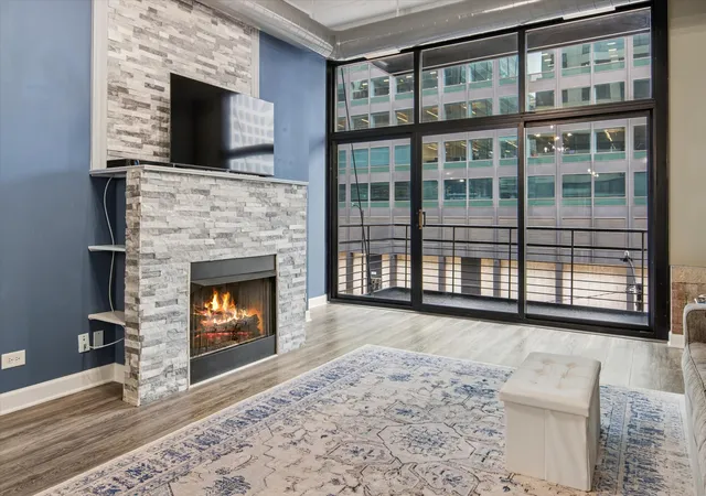 Homes for sale in Chicago, IL | 130 S Canal St #316, Chicago, IL 60606 | MLS# 12660862
