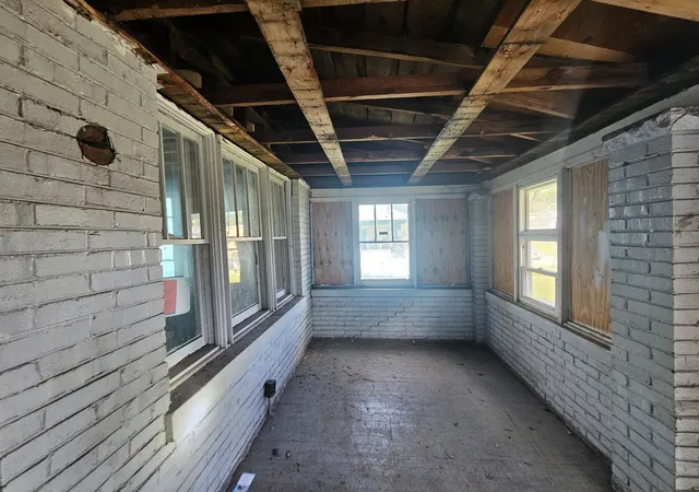4th image of 12 Webb St, Calumet City, IL 60409 | MLS# 12660867