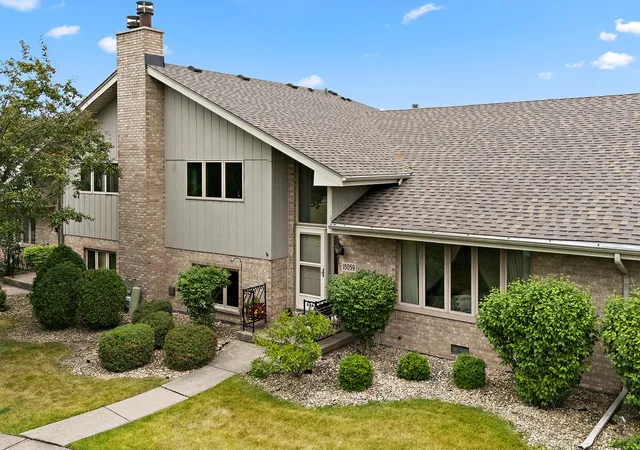 1st image of 18059 Florida Ct #118, Orland Park, IL 60467 | MLS# 12660922