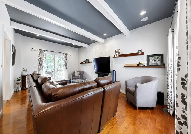 5th image of 2702 Springhill Ln, Champaign, IL 61822 | MLS# 12661040